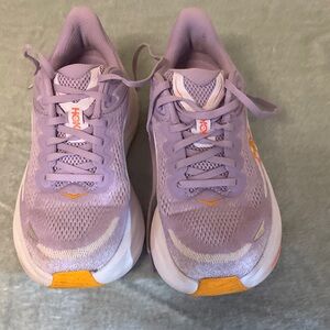 Hoka Bondi 8 Running Shoes | Women’s 7.5 | Lavender Cushioned Sneakers